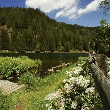 Exquisite Chalet With Incredible Views In Chalet Zermatt