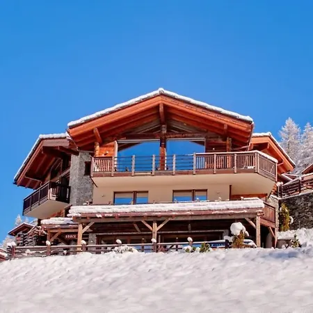 Exquisite Chalet With Incredible Views In Chalet *
