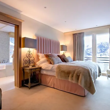Exquisite Chalet With Incredible Views In