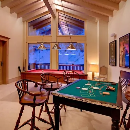 Exquisite Chalet With Incredible Views In Chalet *